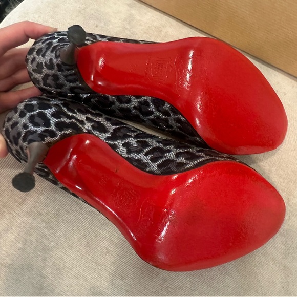 Christian Louboutin pumps - Picture 8 of 12